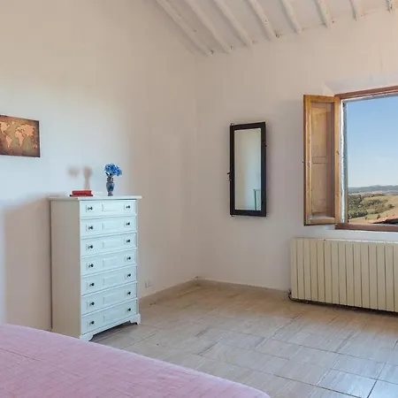 Villa Casale Rasa 20&2, Emma Asciano